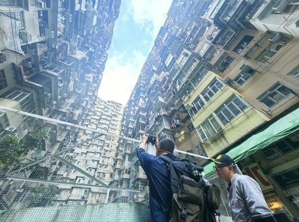 推动超高清+沉浸式+AIGC技术融合应用4K花园亮相2024UWASummit(图5)