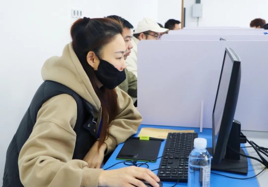 威海海洋职业学院承办第三届山东省电子信息服务业技能竞赛动画制作员工种赛项决赛并获奖(图2)