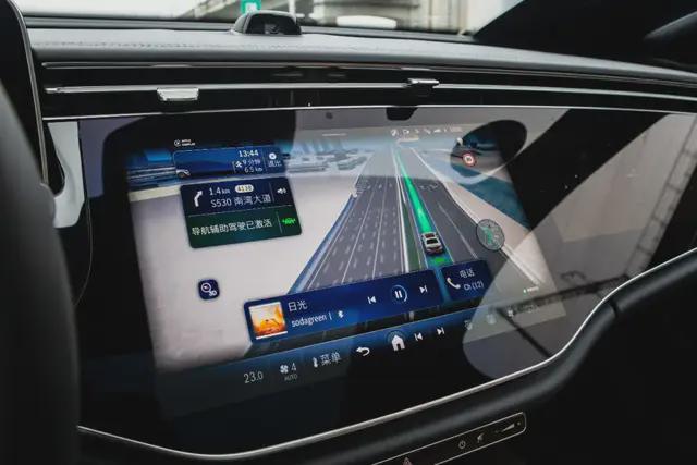 奔驰2024：豪华的内核被智能扩写(图5)