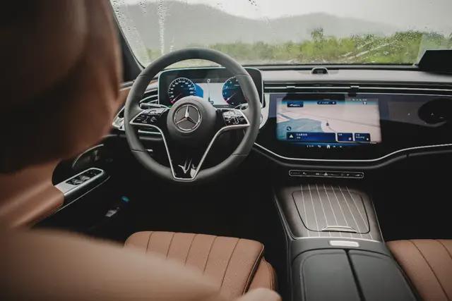 奔驰2024：豪华的内核被智能扩写(图4)