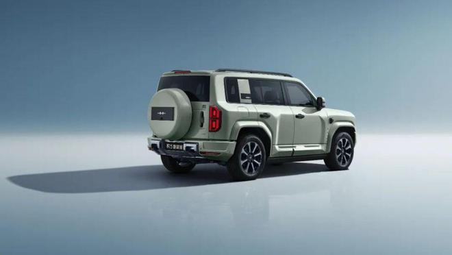 方程豹豹5智驾版天神之眼、华为ADS30供选择(图5)