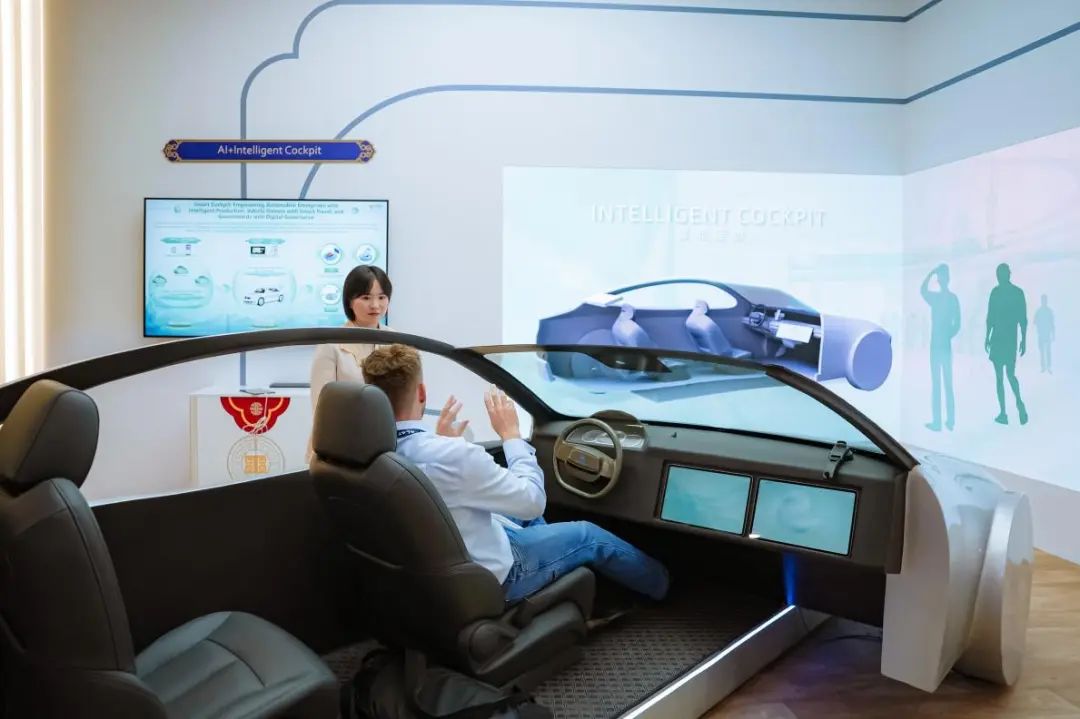 中国移动MWC25掠影：以东方智慧拓数智时代新空间(图6)