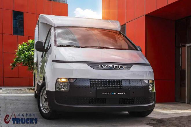 意大利+韩国混血胖头鱼外观依维柯eMoovy纯电动轻型商用车来袭实力几何?(图6)