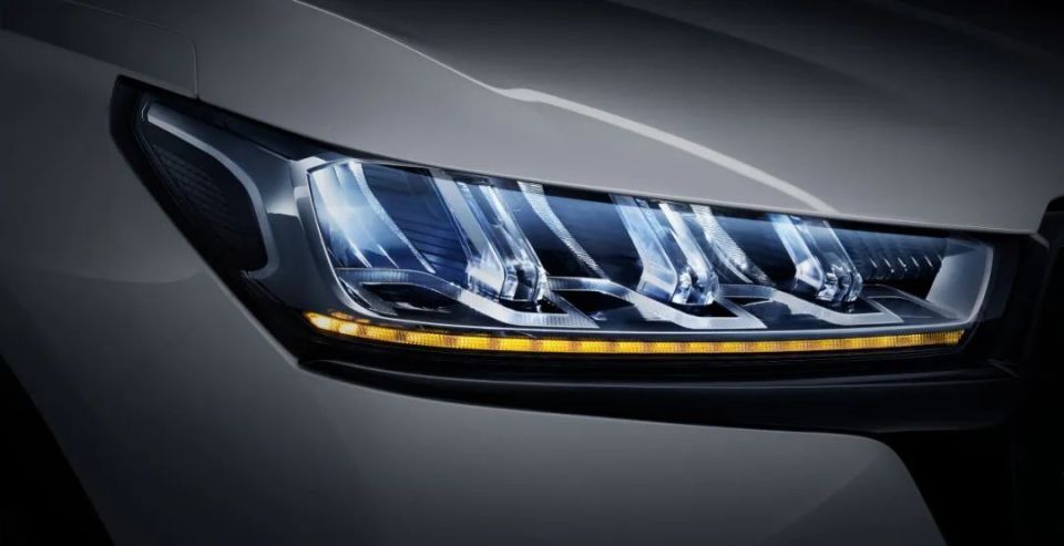 九游娱乐：2025款瑞虎7新品上市卓越版自动挡限时一口价749万元起(图3)