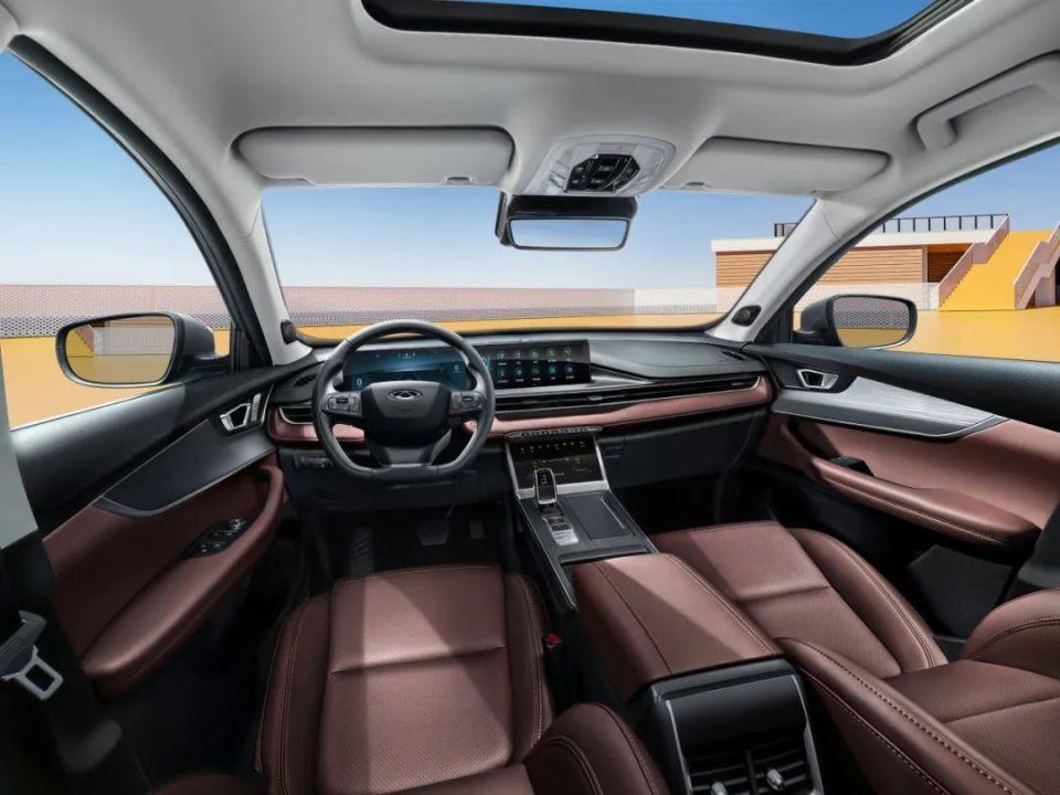 九游娱乐：2025款瑞虎7新品上市卓越版自动挡限时一口价749万元起(图4)