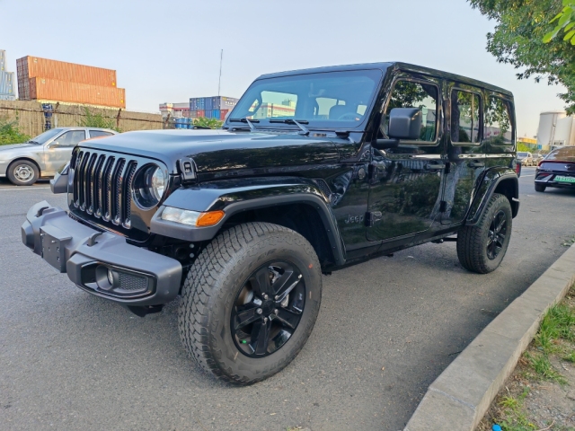 2024款jeep牧马人20T四门SportS现车运动版越野SUV(图2)