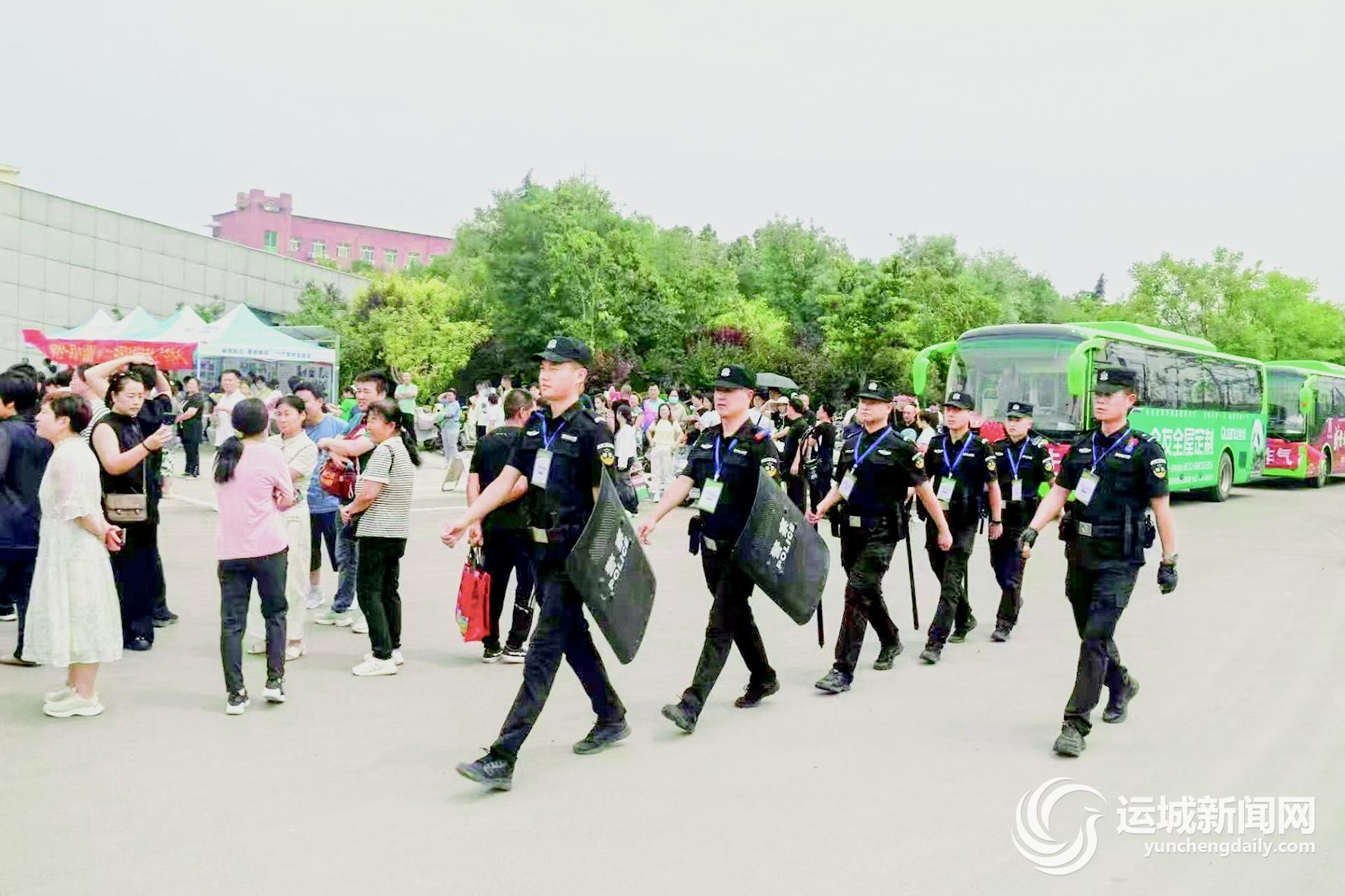 九游娱乐文化：警力沉下去平安浮上来(图1)