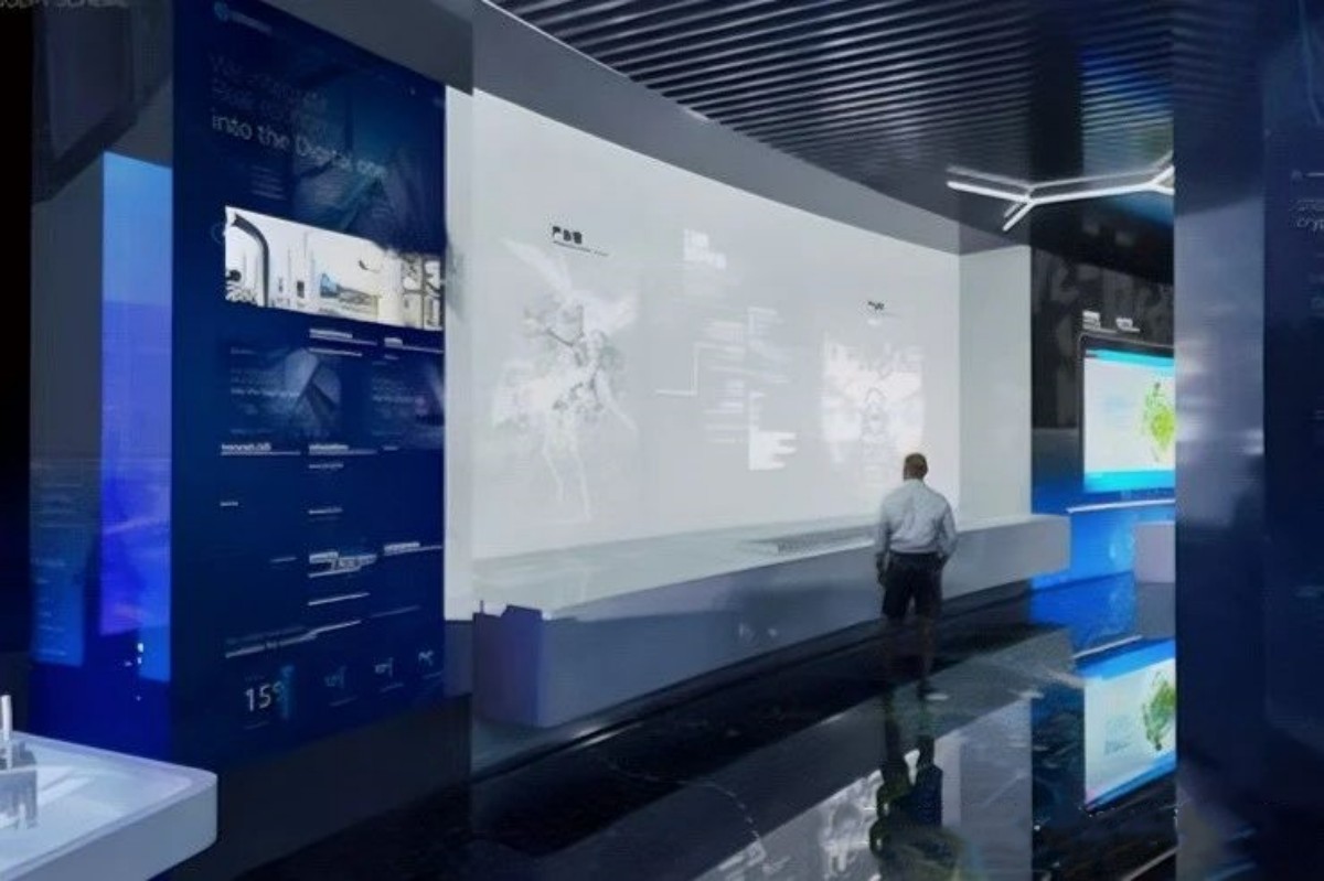 250平米企业展厅设计施工一体化多媒体互动展厅公司电子沙盘滑轨电视等设备(图2)