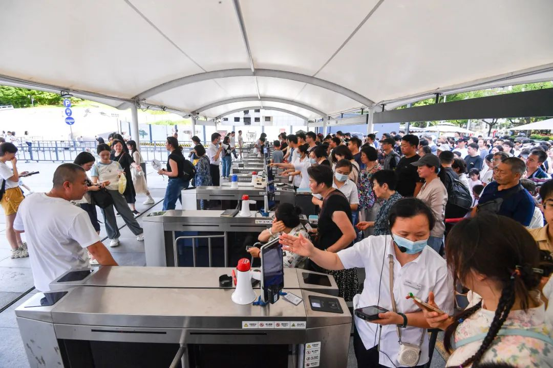 九游娱乐文化：观潮的螃蟹丨湖南文物为什么想“出差”