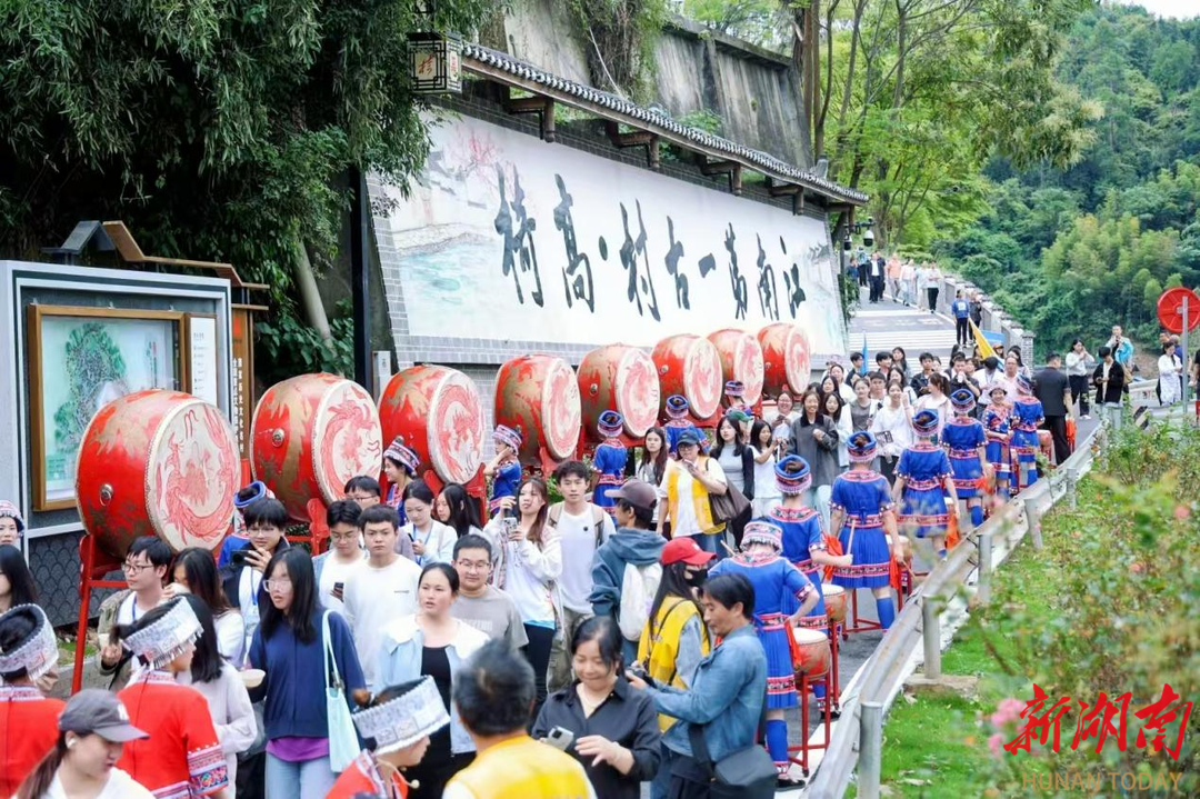 九游娱乐文化：“会同月”点亮“中国美”(图4)