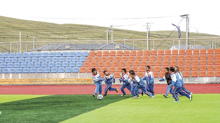 九游娱乐：在青藏高原点亮孩子的梦想星辰