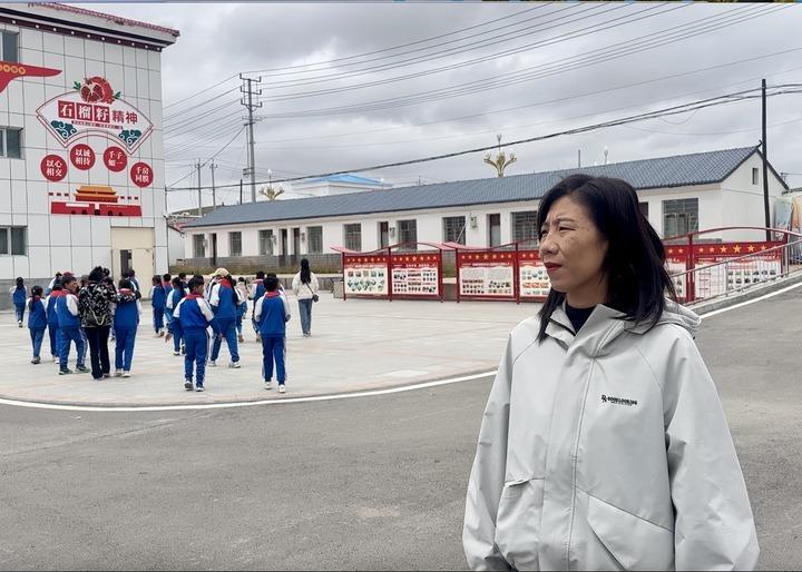 九游娱乐：在青藏高原点亮孩子的梦想星辰(图3)