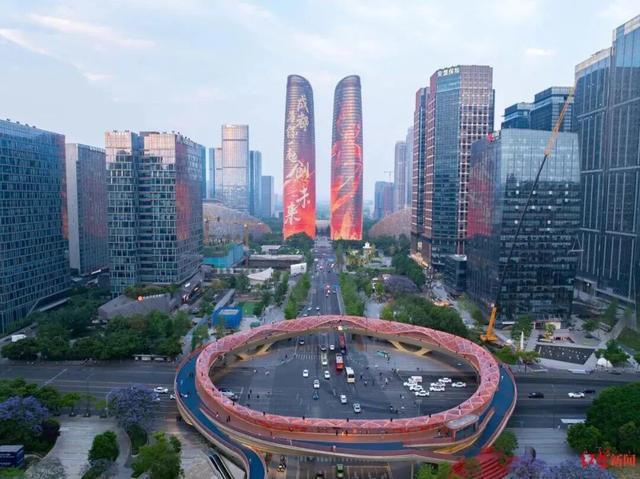 复出！《镇魂街》《十万个冷笑话》系列再启动都是“成都高新造”(图3)