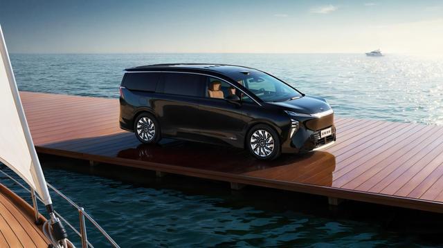 九游娱乐：MPV市场迎来大结局！至境世家上市4399万起定义旗舰MPV标准的依然是别克(图4)