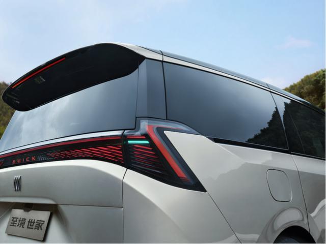 九游娱乐：MPV市场迎来大结局！至境世家上市4399万起定义旗舰MPV标准的依然是别克(图12)