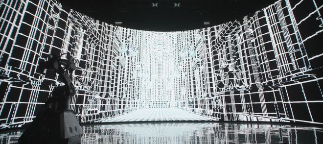 同“屏”共振！这场峰会影视“未来”炫起来(图3)