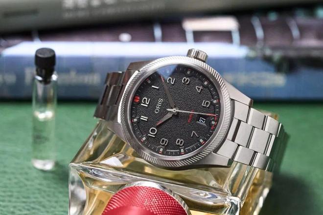 6300元买古董劳力士“平替”？！从亲民入门表到时下大热门钢款钛壳全都有这类实用工具表不容错过！(图5)