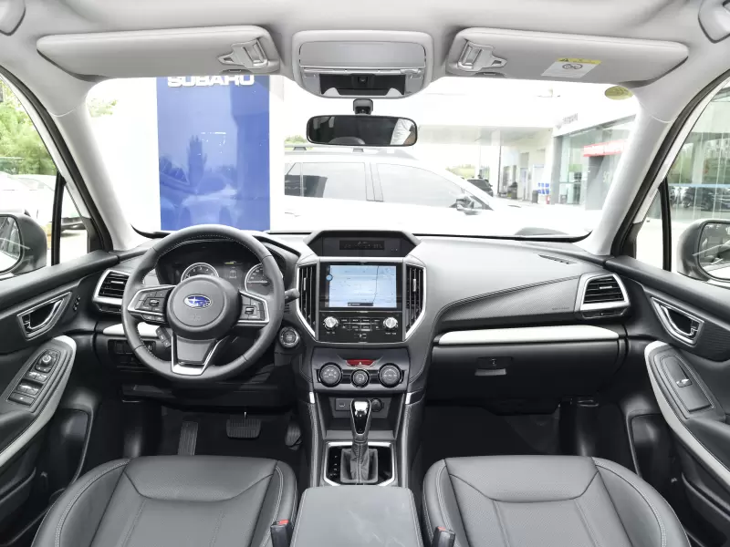 2024款斯巴鲁FORESTER森林人顶配车型到店体验两种动力七款配置(图2)